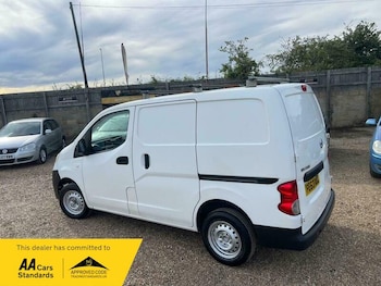 Used Nissan NV200 2013 for sale - 79331524: Photo