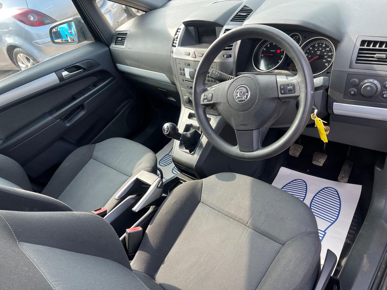 Used Vauxhall Zafira for sale - 77993615: Photo 22