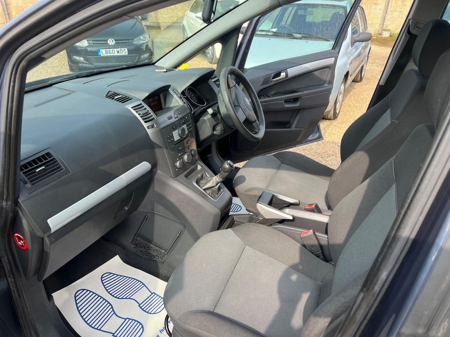 Used Vauxhall Zafira for sale - 77993615: Photo 26