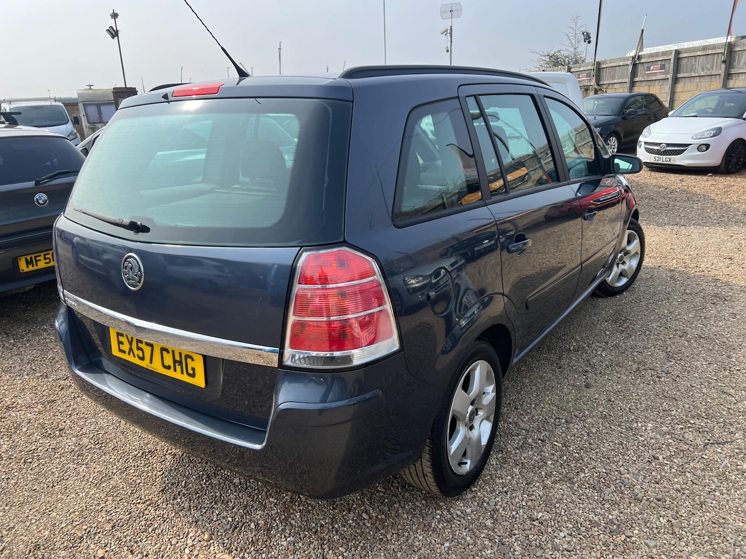 Used Vauxhall Zafira for sale - 77993615: Photo 5
