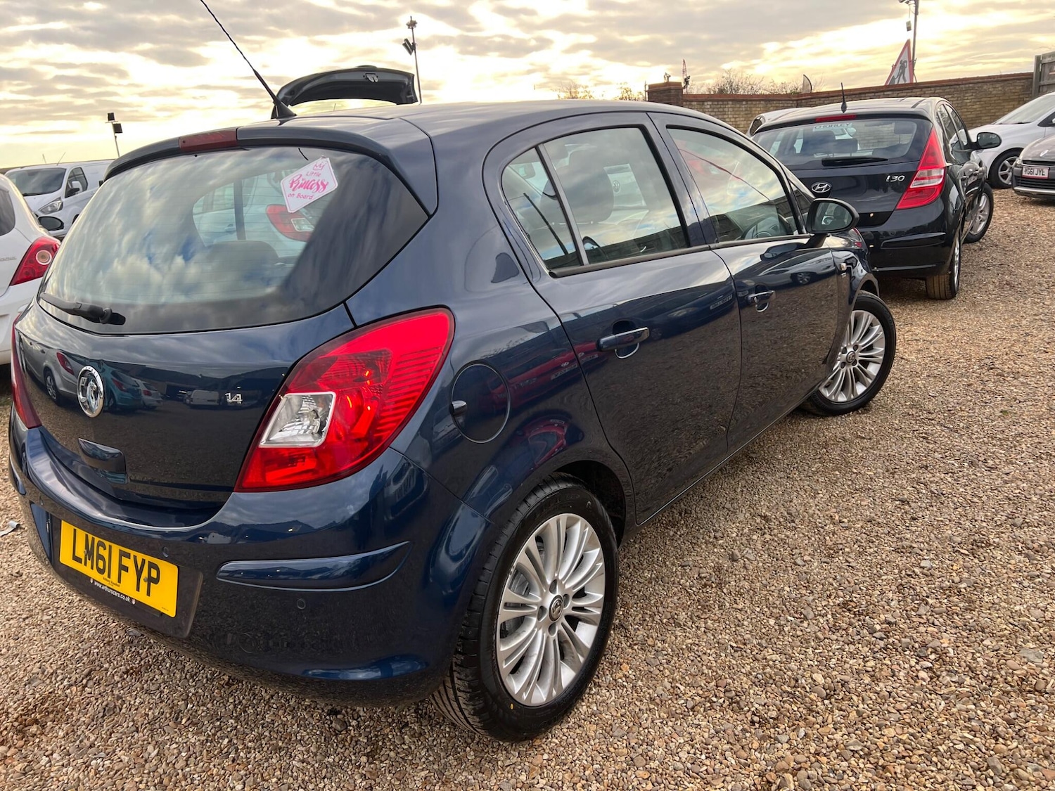 Used Vauxhall Corsa for sale - 76743522: Photo 9