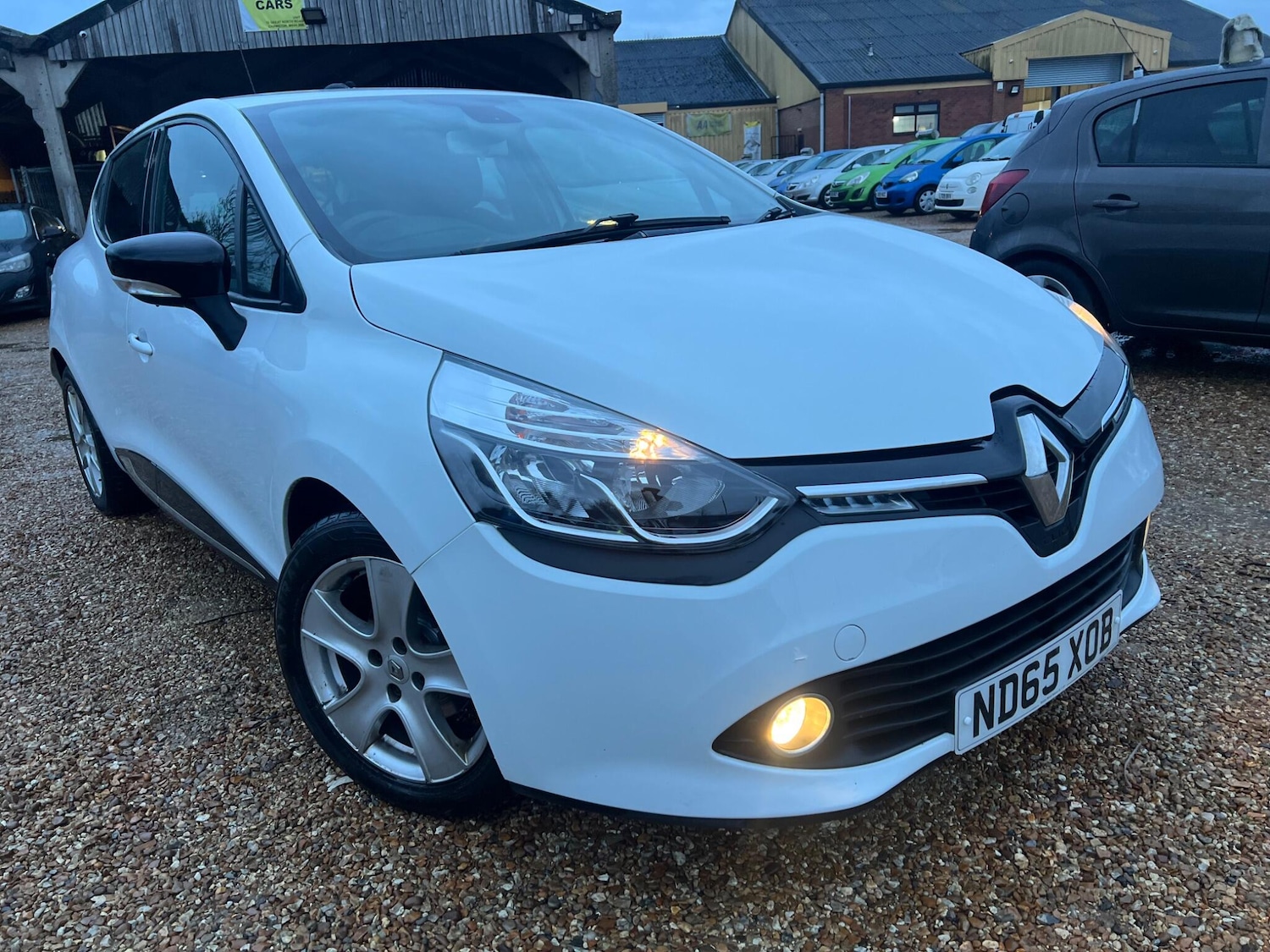 Used Renault Clio 2016 for sale - 77468126: Photo 12