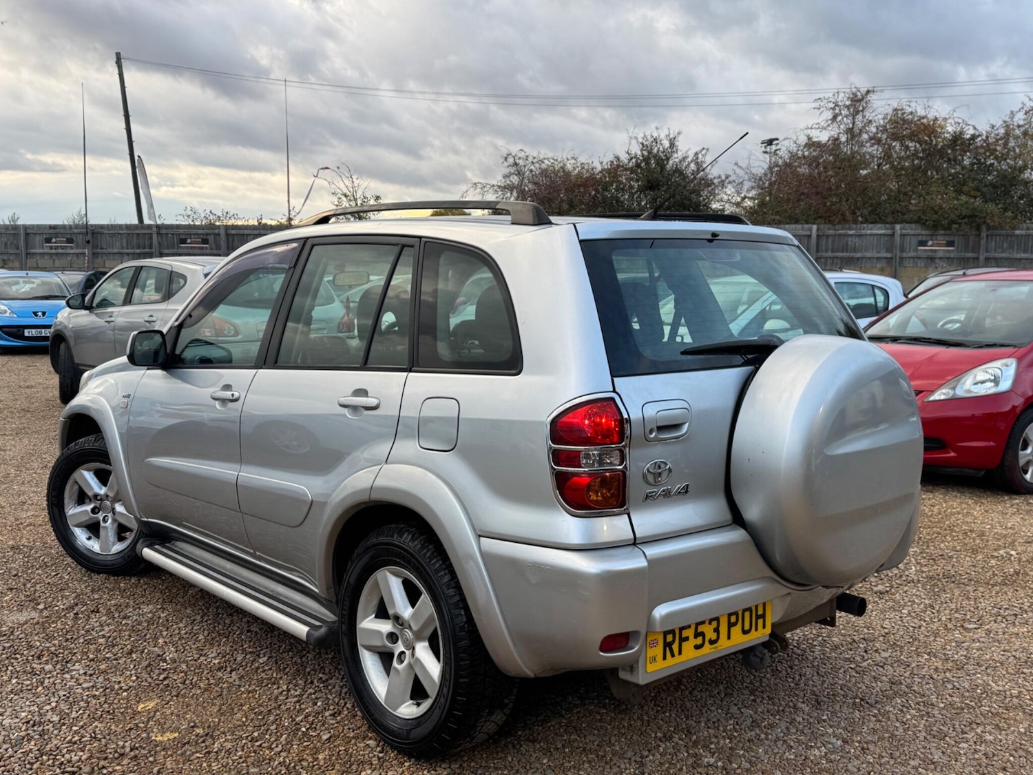 Used Toyota RAV4 2003 for sale - 76388985: Photo 12