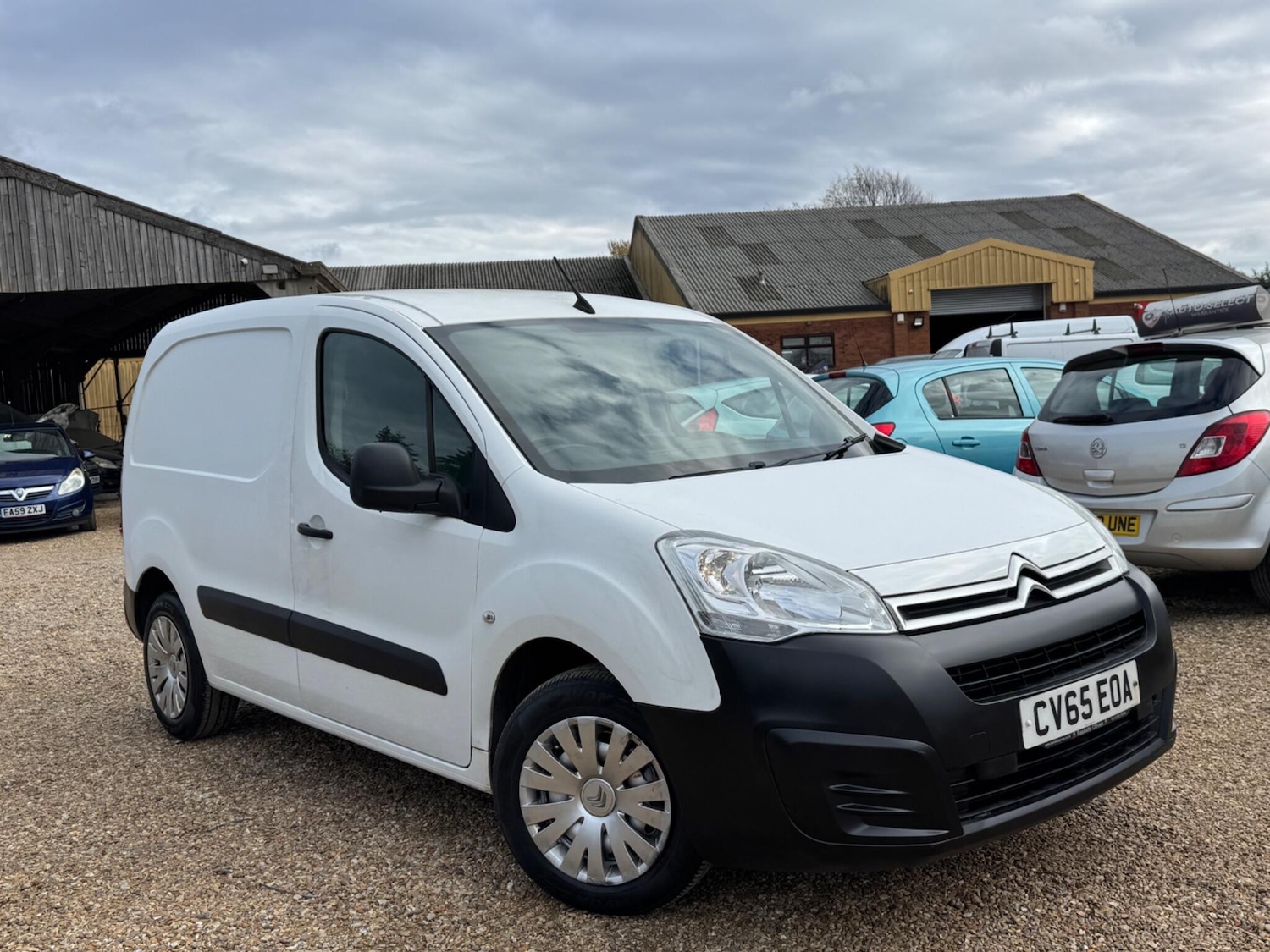 Used Citroen Berlingo 2015 for sale - 76389324: Photo 18
