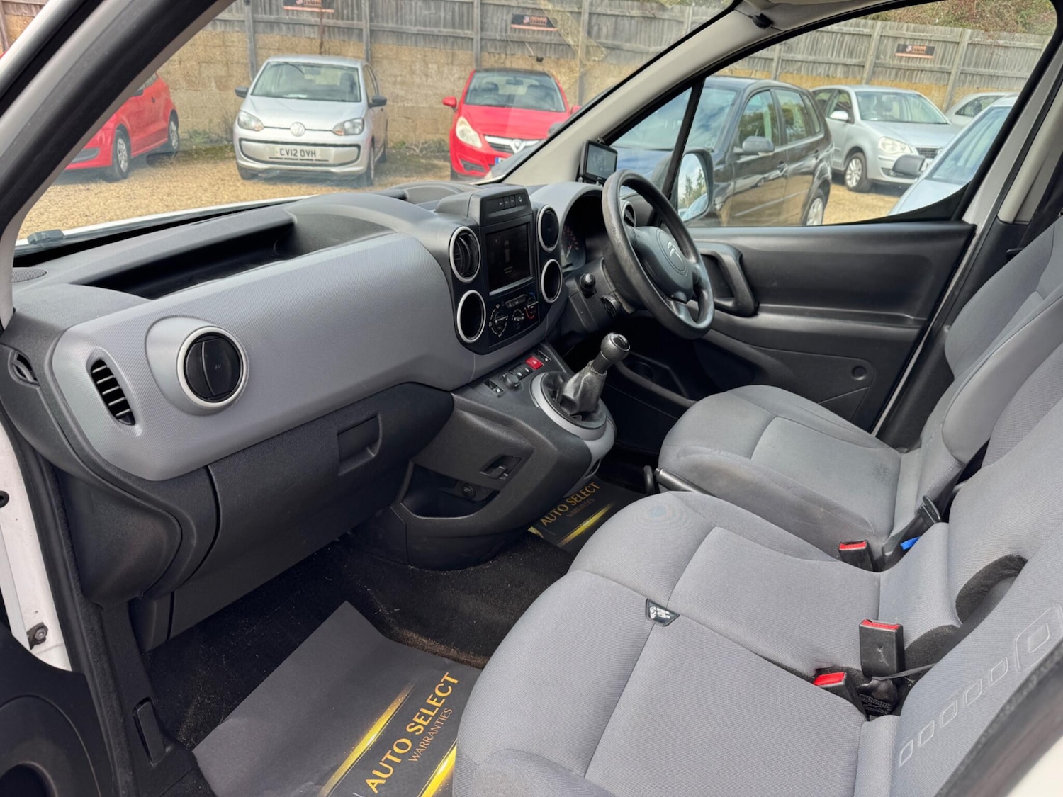 Used Citroen Berlingo 2015 for sale - 76389324: Photo 21
