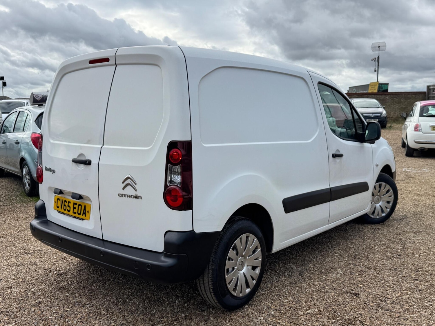 Used Citroen Berlingo 2015 for sale - 76389324: Photo 4