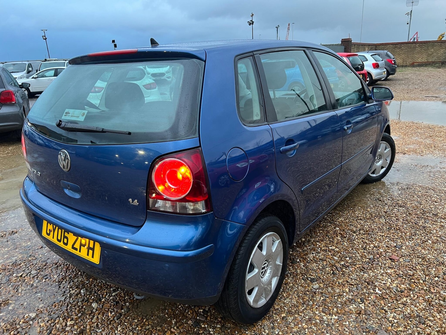 Used Volkswagen Polo 2006 for sale - 77549655: Photo 2