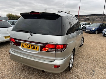 Used Toyota Previa 2004 for sale - 76284067: Photo