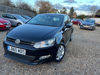 Used Volkswagen Polo 2011 for sale - 77266595: Photo