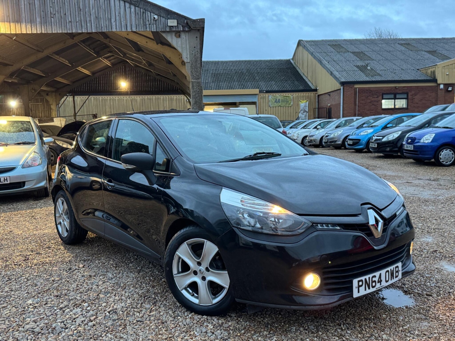 Used Renault Clio 2014 for sale - 76899017: Photo 1