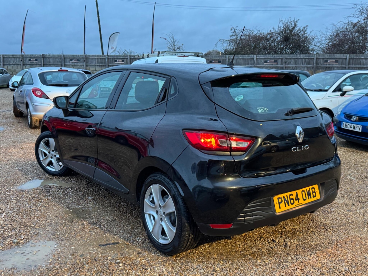 Used Renault Clio 2014 for sale - 76899017: Photo 16