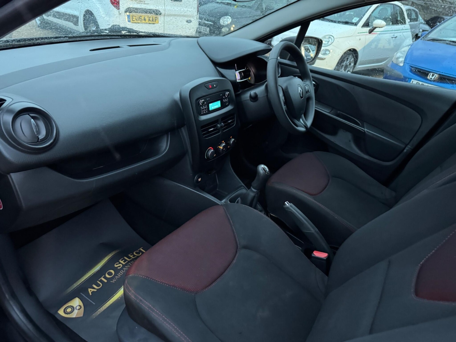 Used Renault Clio 2014 for sale - 76899017: Photo 21