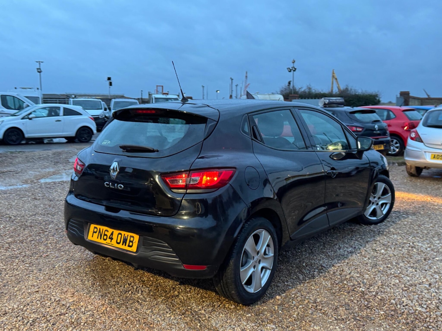 Used Renault Clio 2014 for sale - 76899017: Photo 9