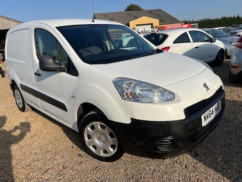Used Peugeot Partner 2015 for sale - 76238804: Photo