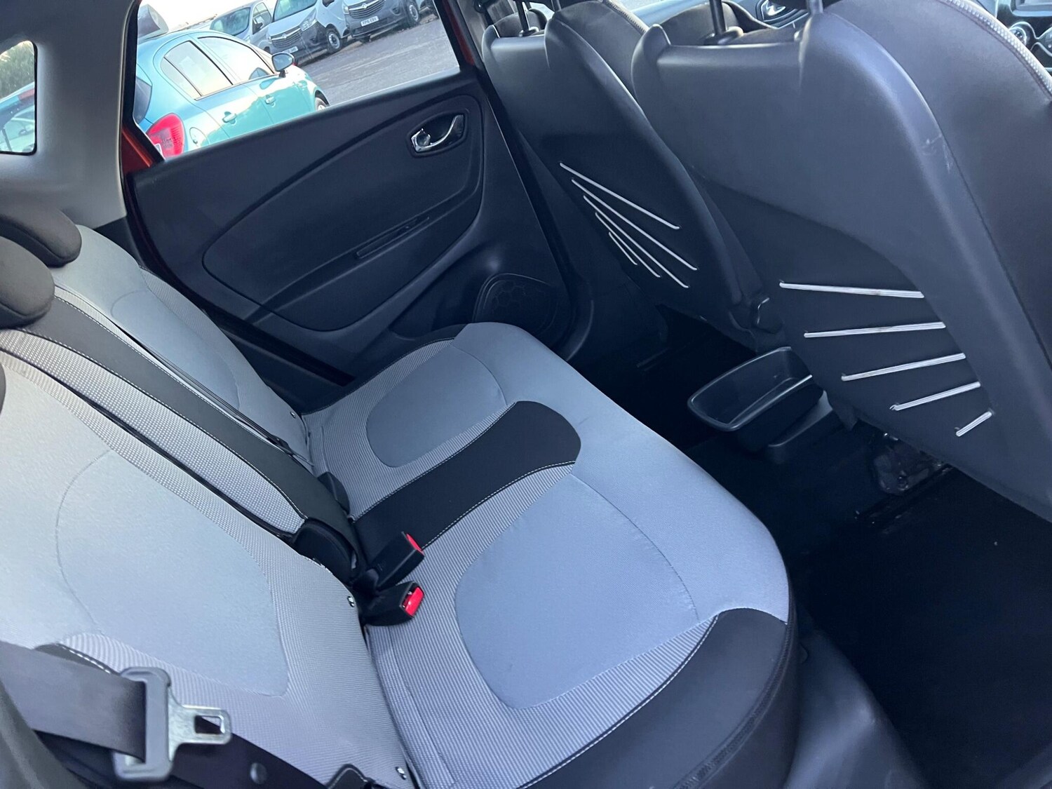 Used Renault Captur 2013 for sale - 76765221: Photo 25