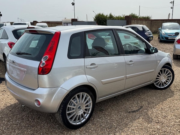 Used Ford Fiesta 2008 for sale - 75508468: Photo 14