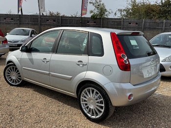 Used Ford Fiesta 2008 for sale - 75508468: Photo