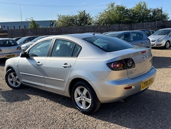 Used Mazda Mazda3 2006 for sale - 78376275: Photo