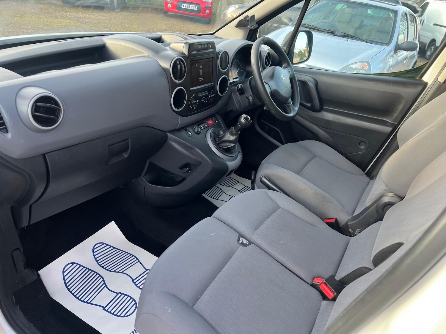 Used Peugeot Partner 2016 for sale - 77387527: Photo 23