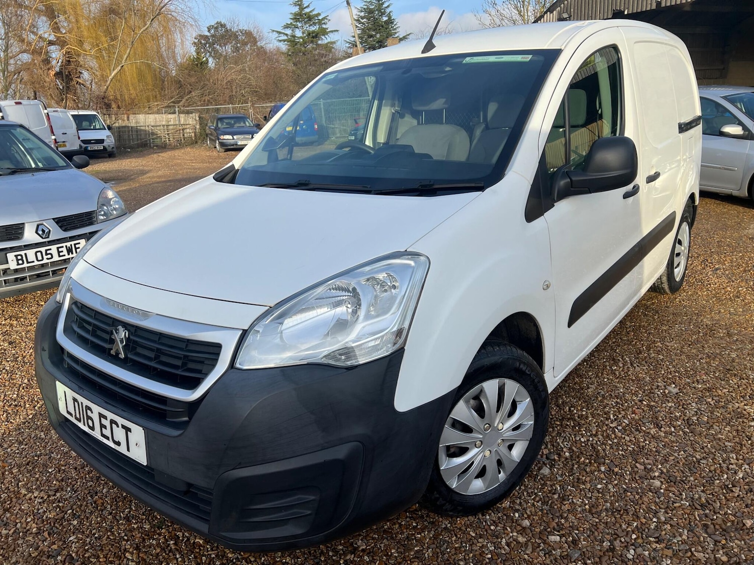 Used Peugeot Partner 2016 for sale - 77387527: Photo 7