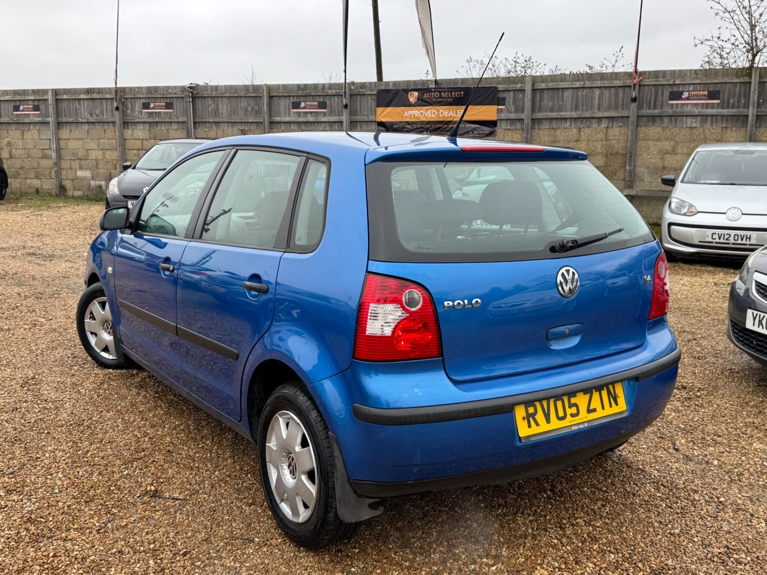Used Volkswagen Polo 2005 for sale - 77793924: Photo 11
