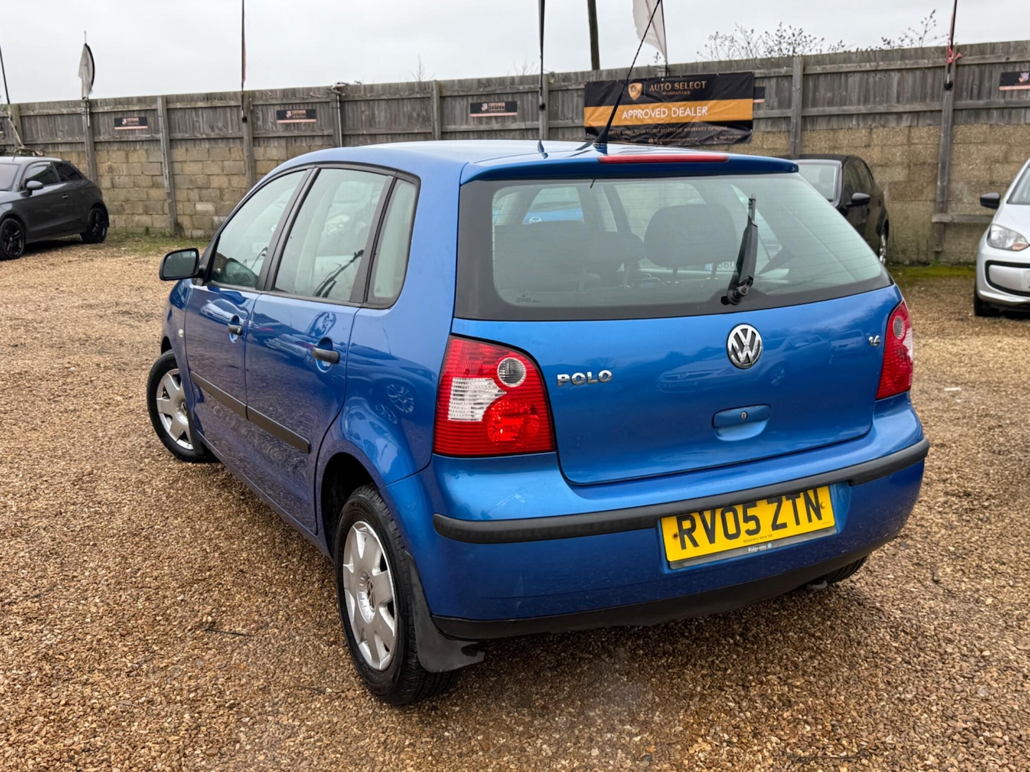 Used Volkswagen Polo 2005 for sale - 77793924: Photo 12