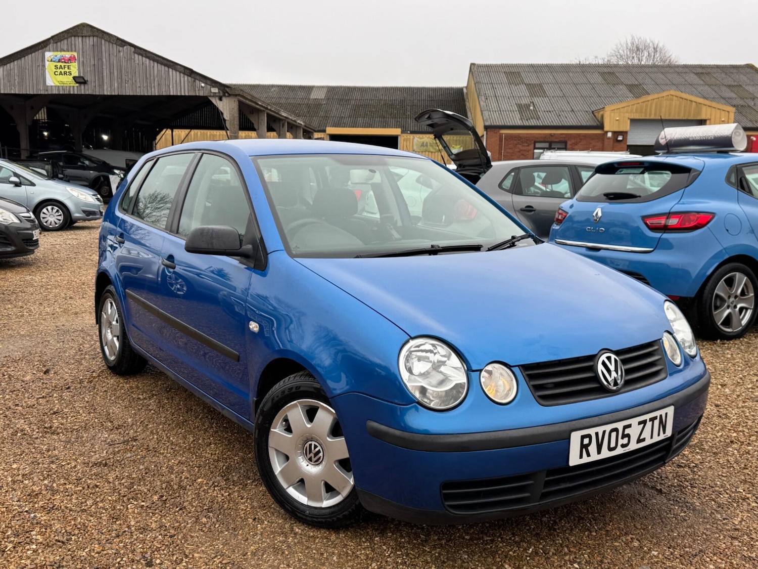Used Volkswagen Polo 2005 for sale - 77793924: Photo 3