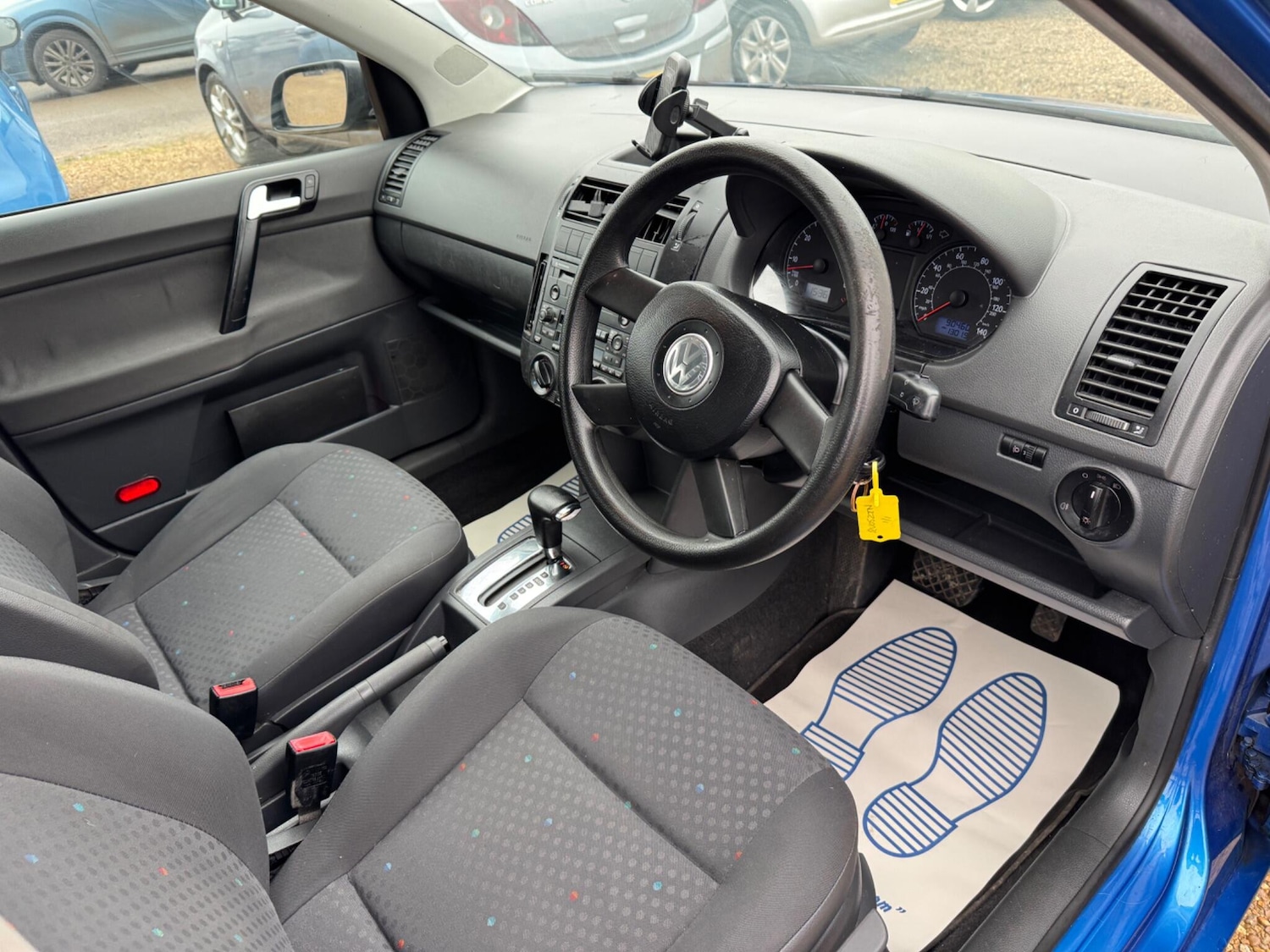 Used Volkswagen Polo 2005 for sale - 77793924: Photo 8