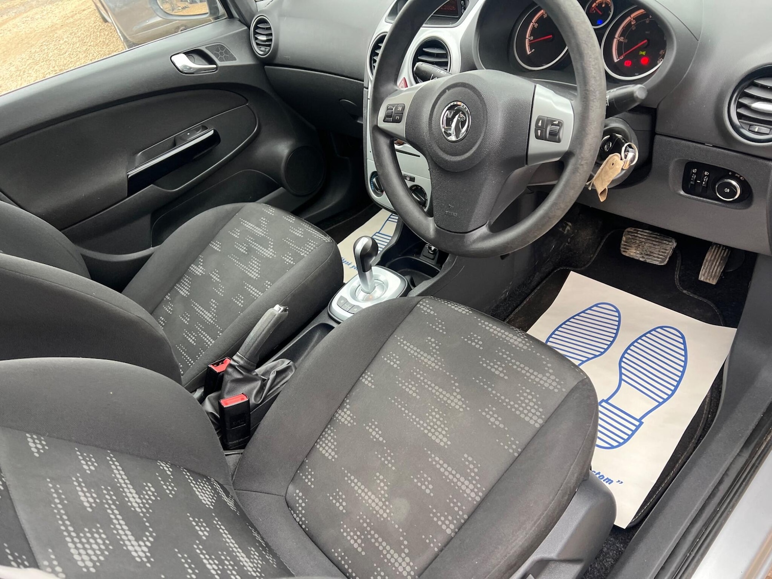 Used Vauxhall Corsa 2012 for sale - 77625445: Photo 25