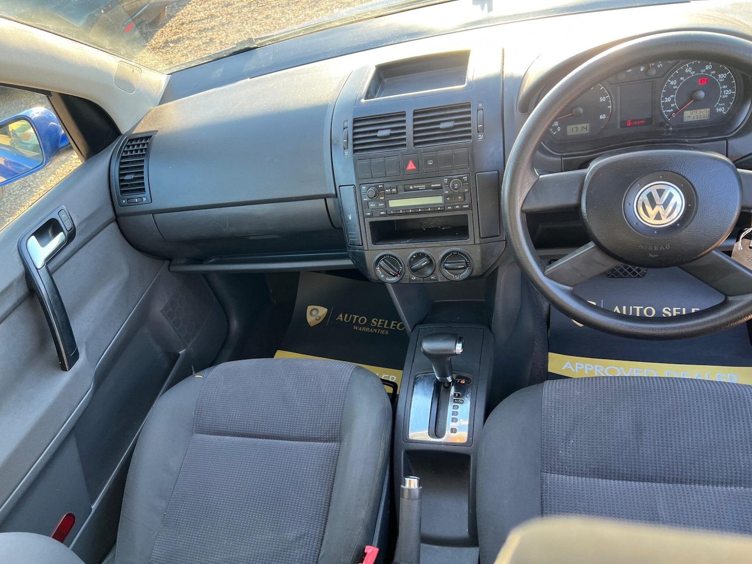 Used Volkswagen Polo 2003 for sale - 78185112: Photo 20