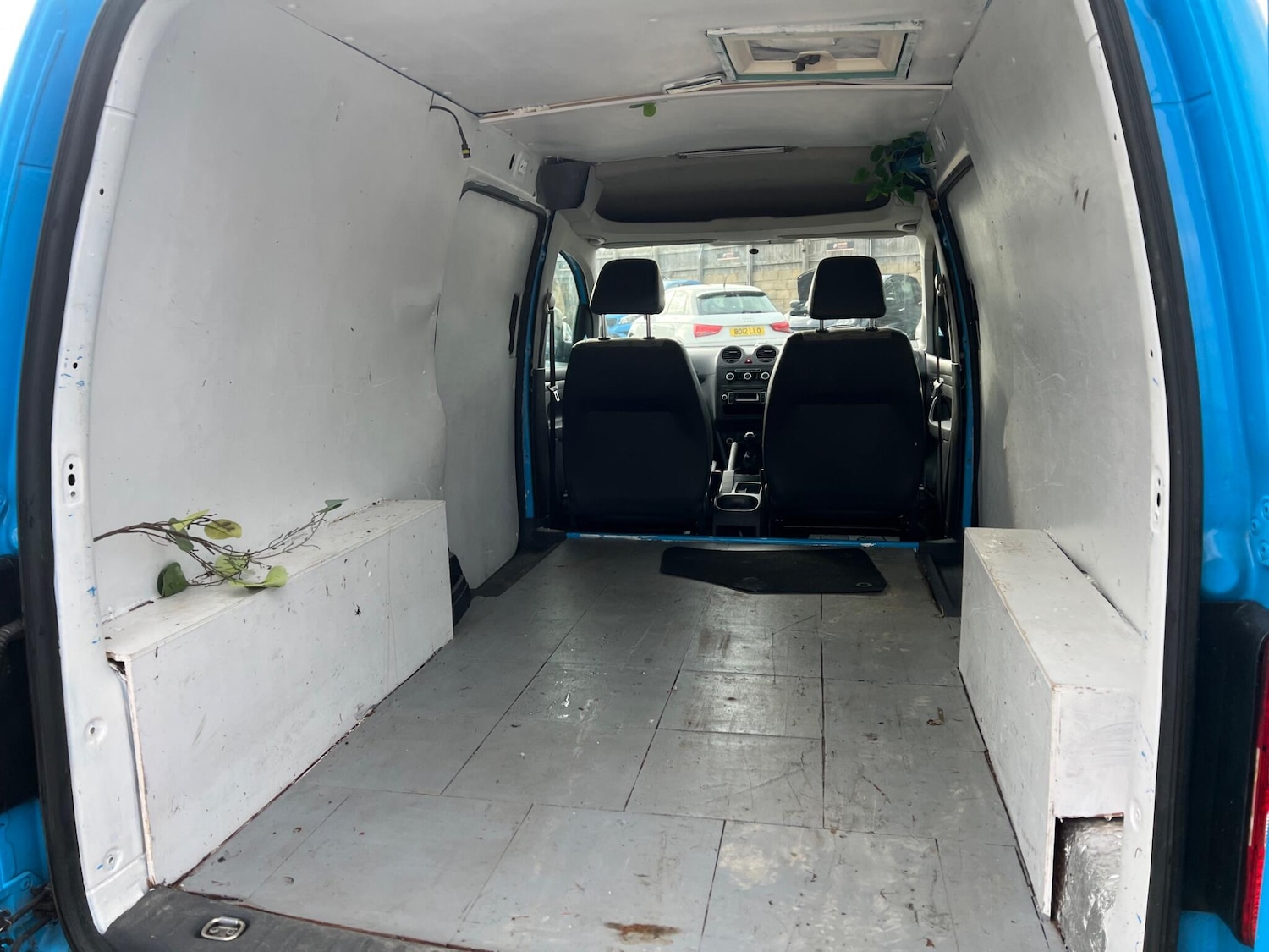 Used Volkswagen Caddy Maxi 2011 for sale - 77925856: Photo 13