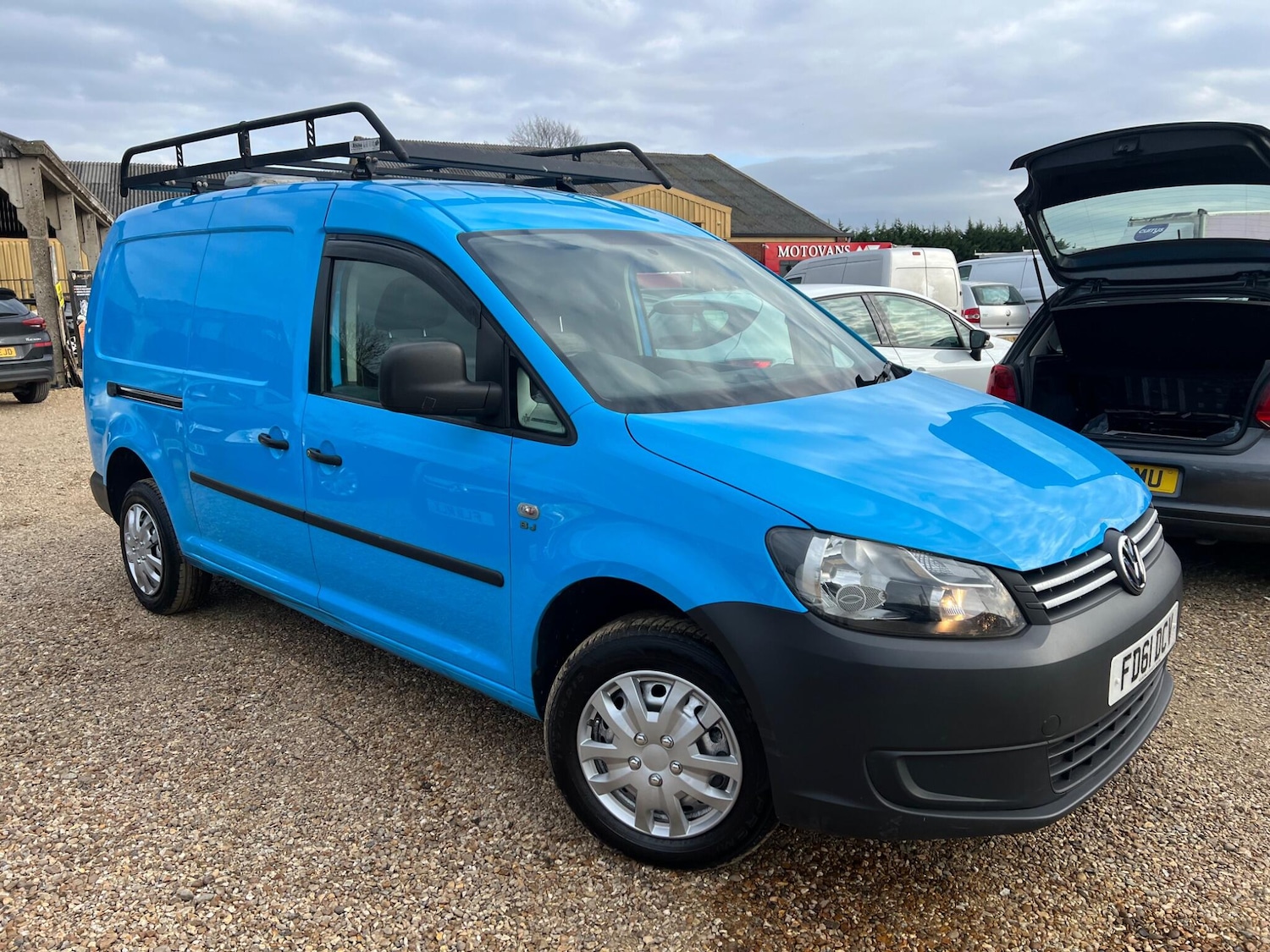 Used Volkswagen Caddy Maxi 2011 for sale - 77925856: Photo 20