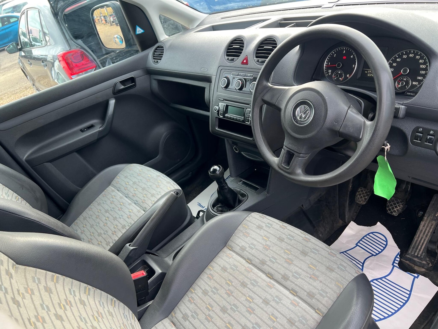 Used Volkswagen Caddy Maxi 2011 for sale - 77925856: Photo 27