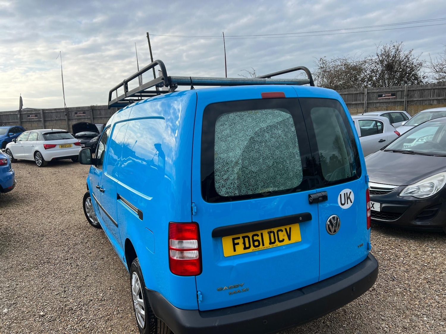 Used Volkswagen Caddy Maxi 2011 for sale - 77925856: Photo 8