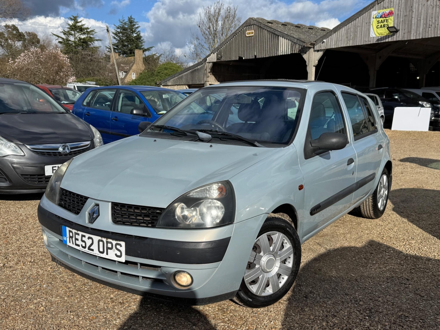 Used Renault Clio 2002 for sale - 77892635: Photo 7