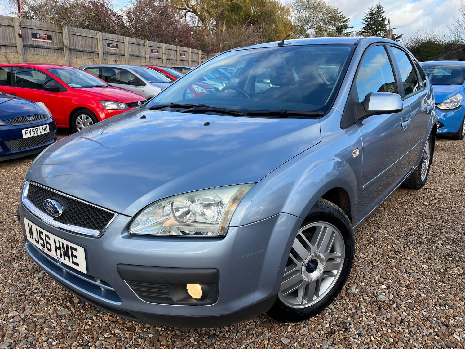 Used Ford Focus for sale - 76743127: Photo 1