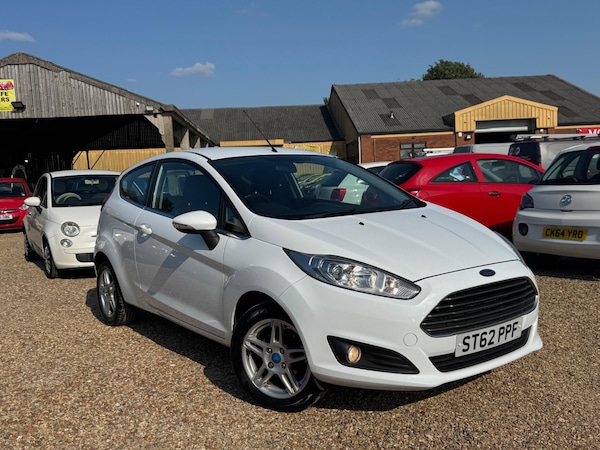 Used Ford Fiesta 2013 for sale - 75051221: Photo 2