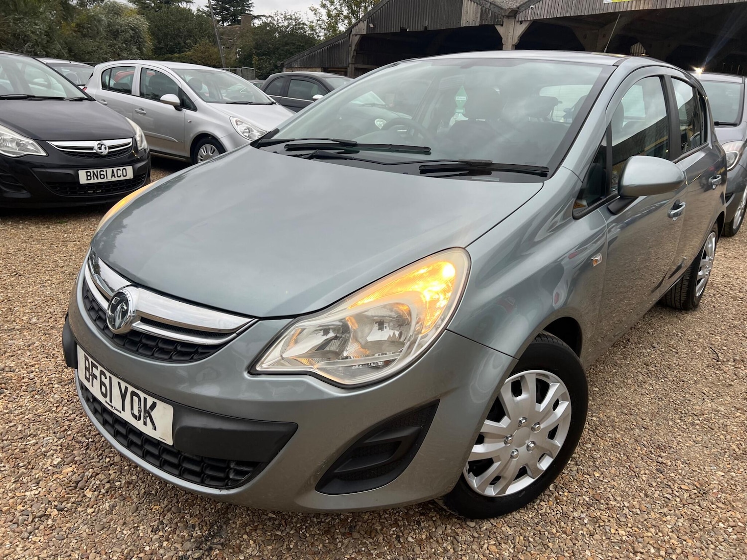 Used Vauxhall Corsa 2011 for sale - 76619593: Photo 1