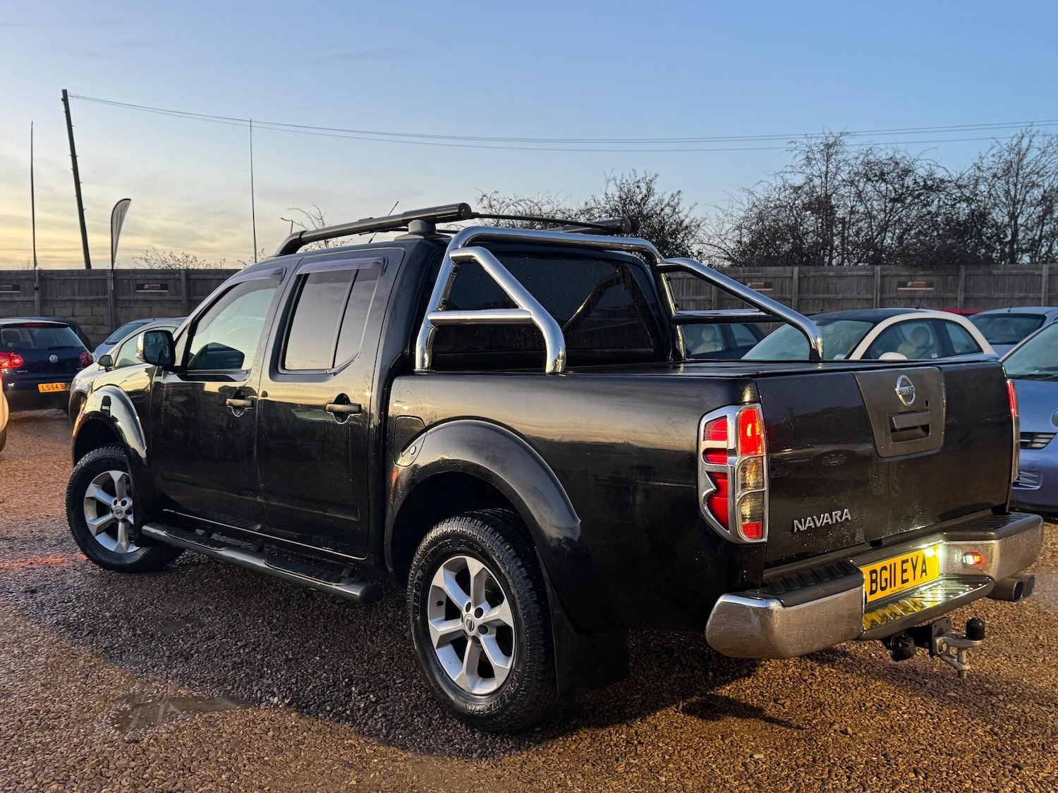 Used Nissan Navara 2011 for sale - 77016944: Photo 2