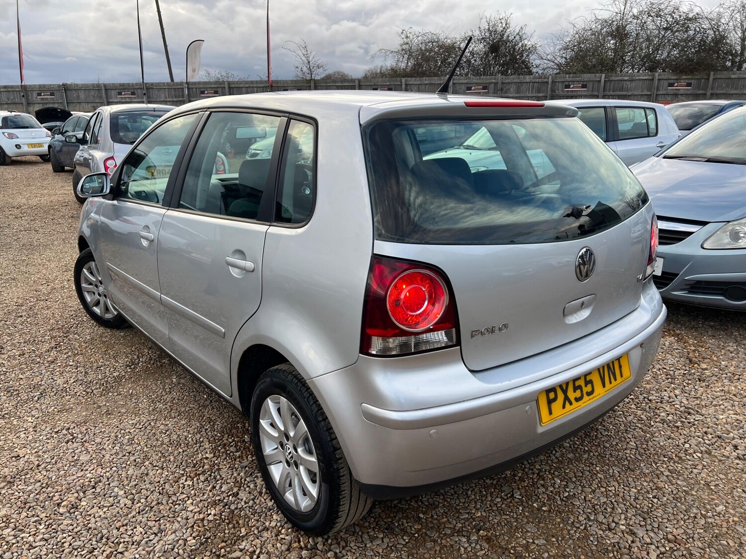 Used Volkswagen Polo 2005 for sale - 77838461: Photo 3