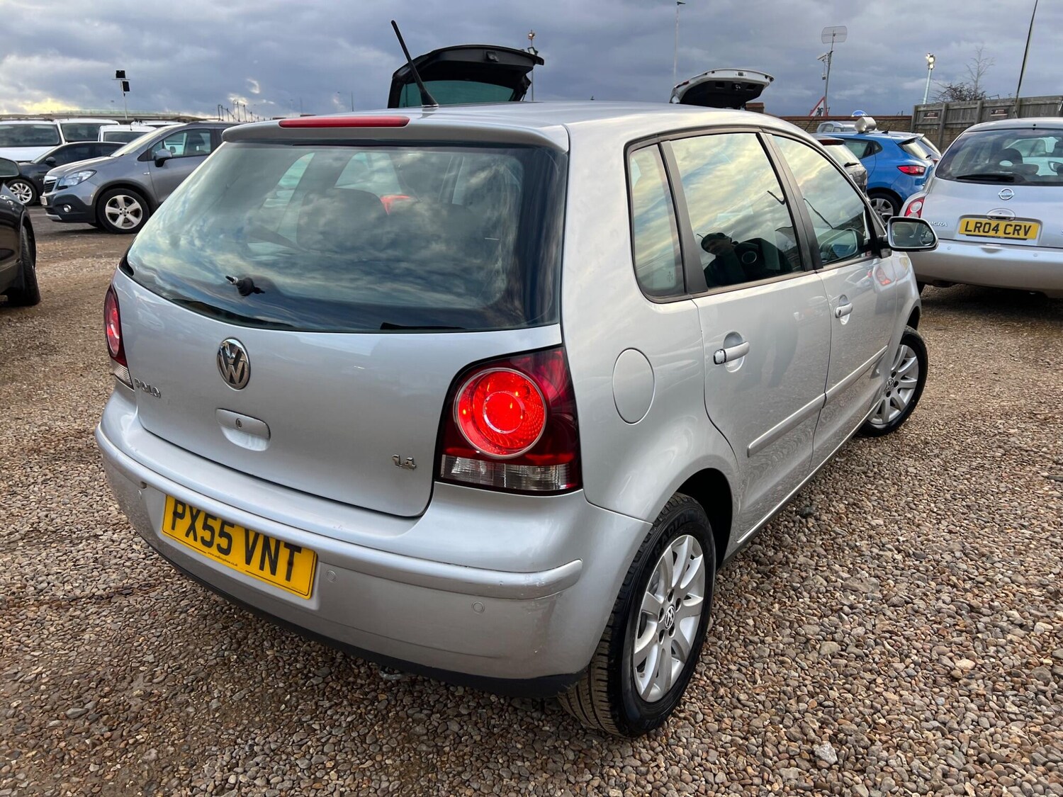 Used Volkswagen Polo 2005 for sale - 77838461: Photo 9