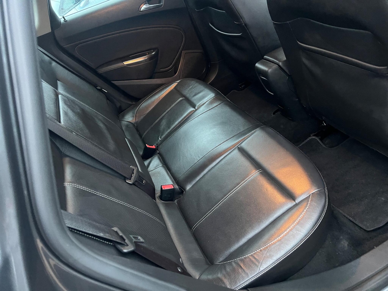 Used Vauxhall Astra 2011 for sale - 77658182: Photo 24