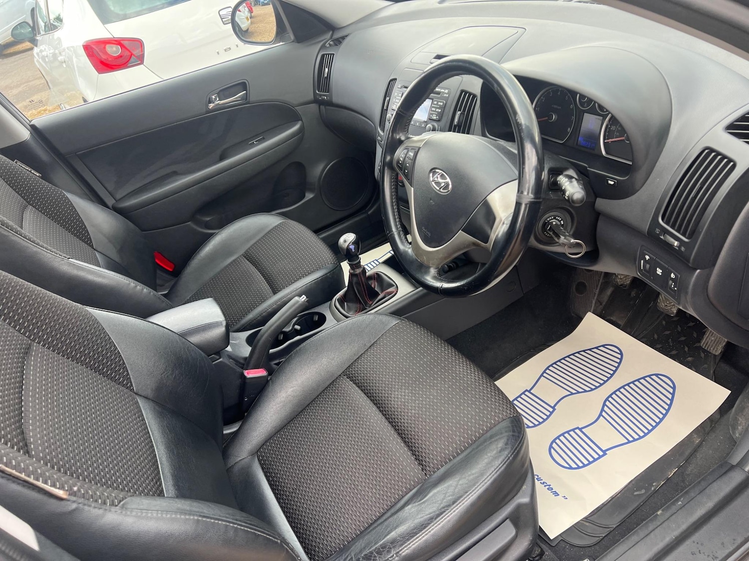 Vehicle 29