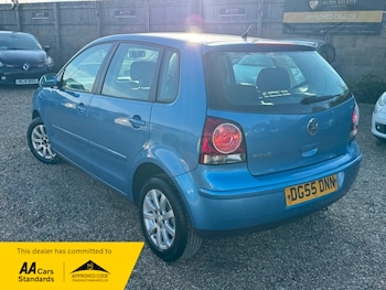 Used Volkswagen Polo 2005 for sale - 79400594: Photo