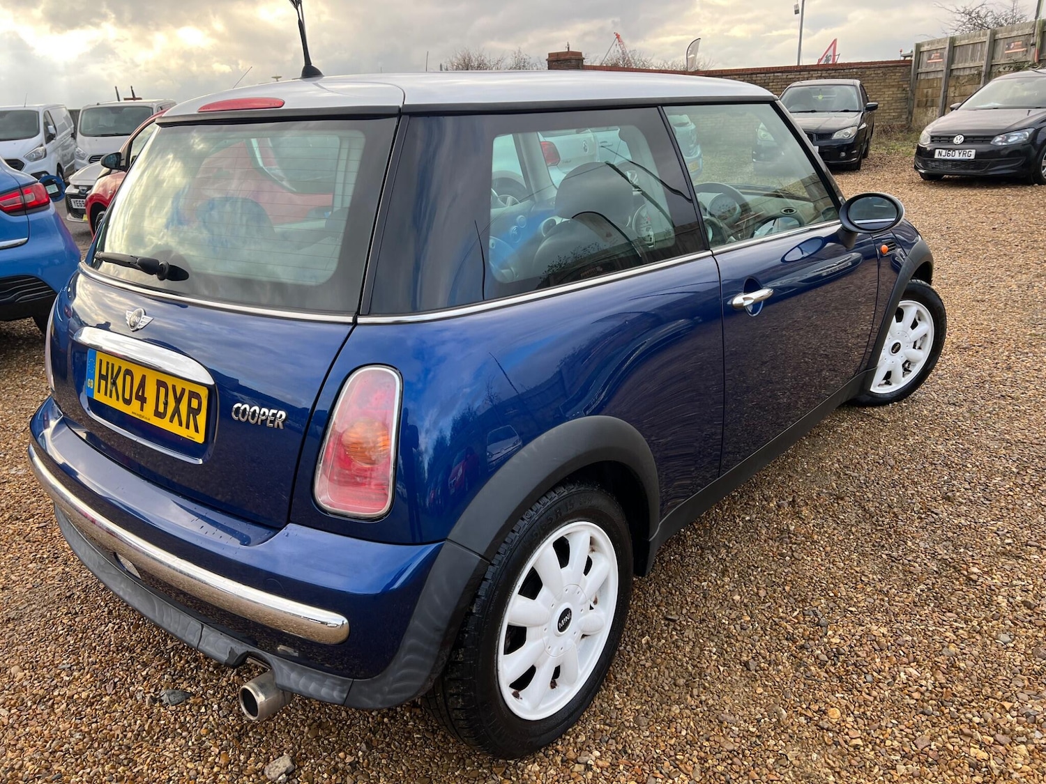 Used MINI Hatch 2004 for sale - 77625621: Photo 5