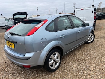 Used Ford Focus 2006 for sale - 77625479: Photo