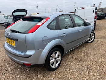 Used Ford Focus 2006 for sale - 77625479: Photo