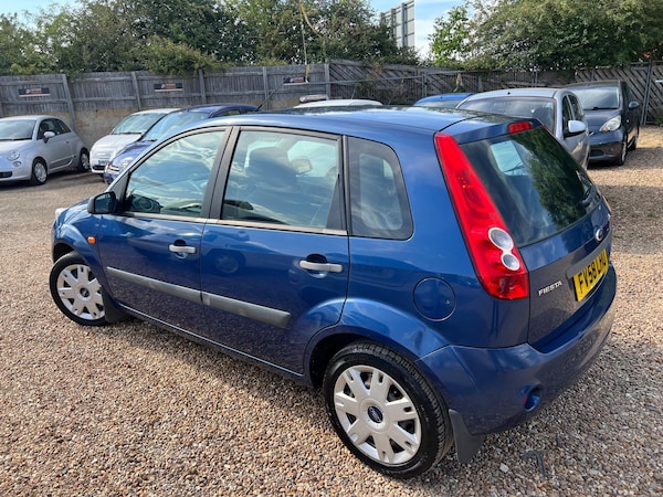 Used Ford Fiesta 2009 for sale - 75213612: Photo 2