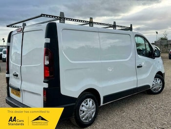 Used Renault Trafic 2017 for sale - 79331457: Photo