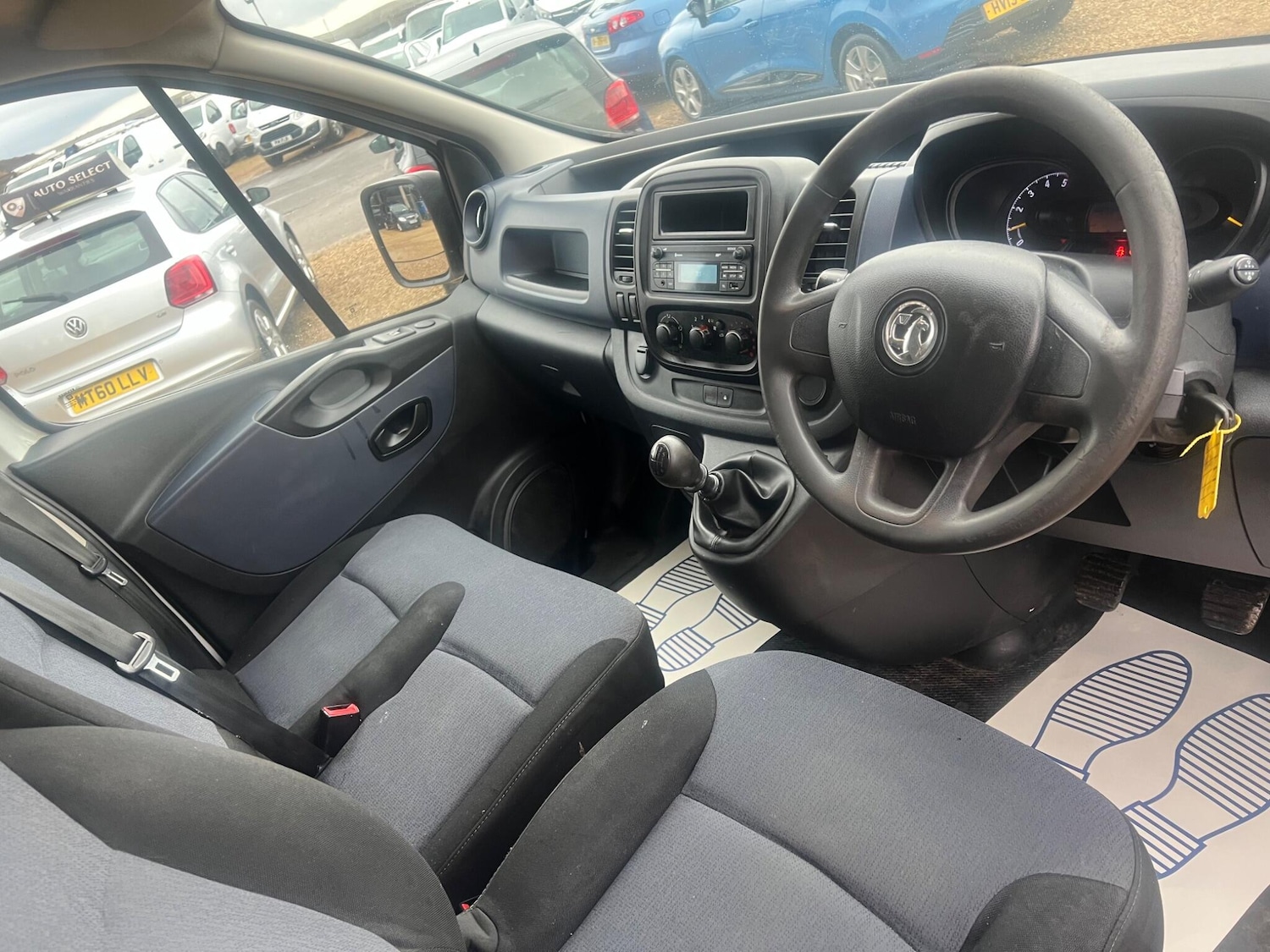 Used Vauxhall Vivaro 2015 for sale - 77400870: Photo 20